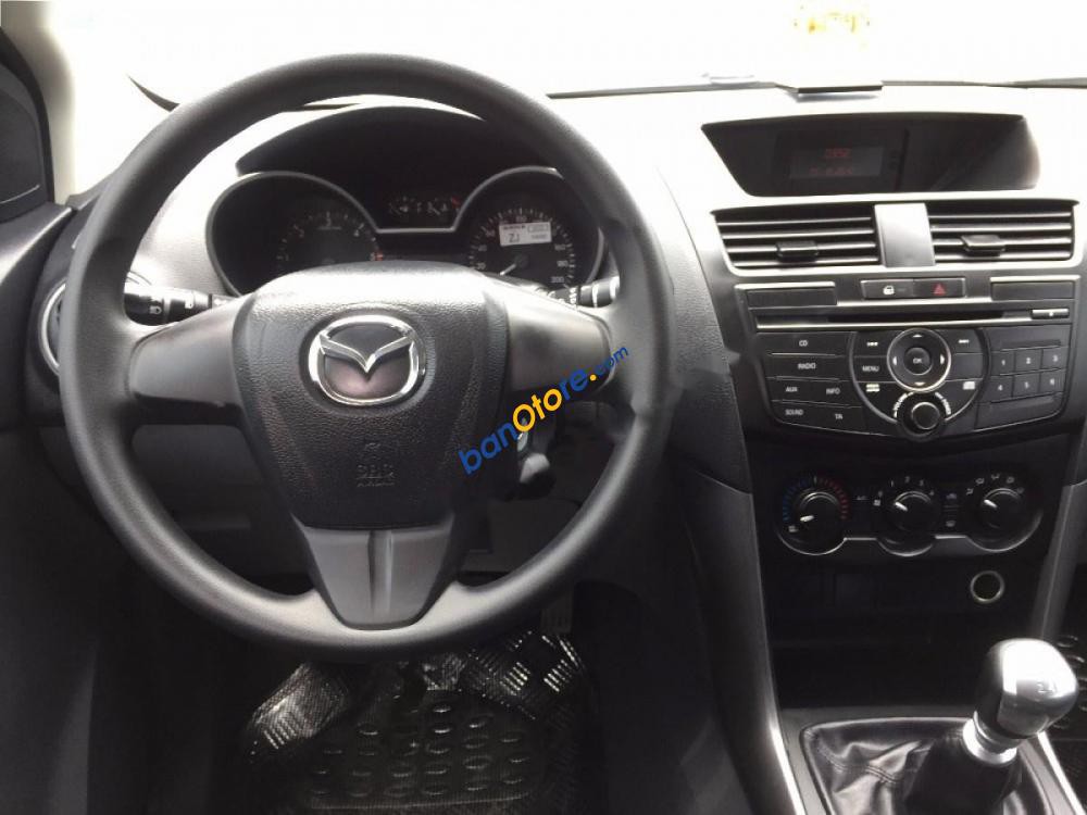 Bán ô tô Mazda BT 50 2.2L đời 2016, xe nhập còn mới
