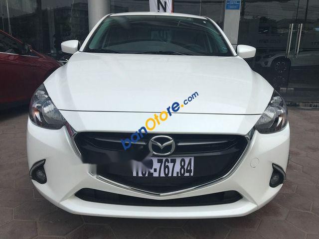 Cần bán xe Mazda 2 1.5 FL năm sản xuất 2018, màu trắng, giá 529tr