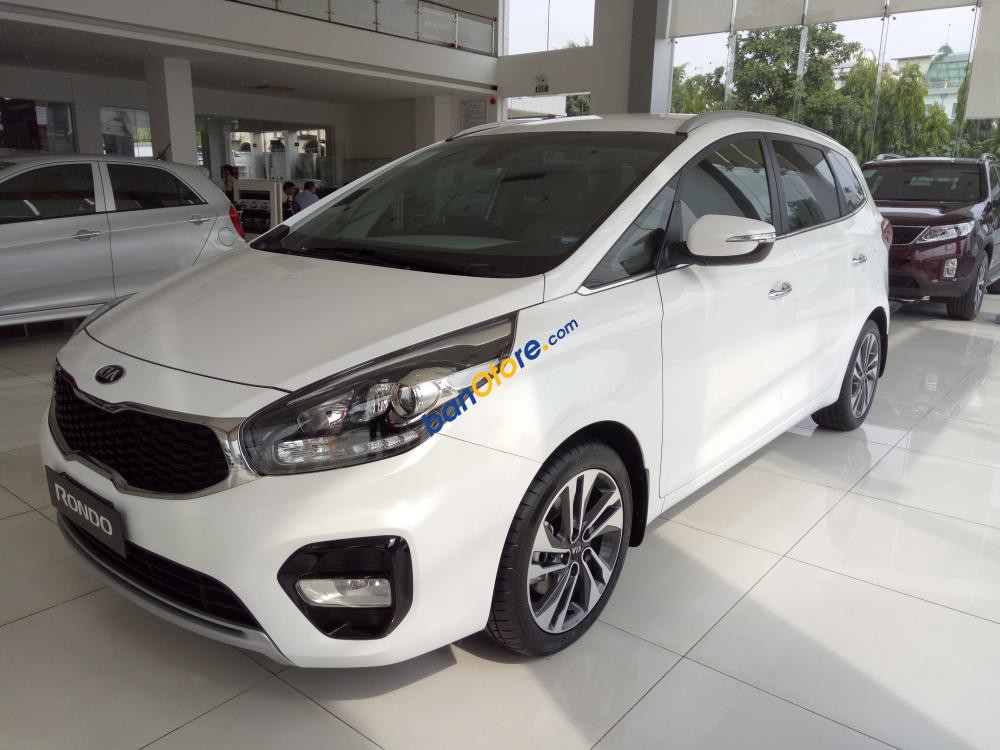 Cần bán xe Kia Rondo GAT 2018, Kia Bình Dương