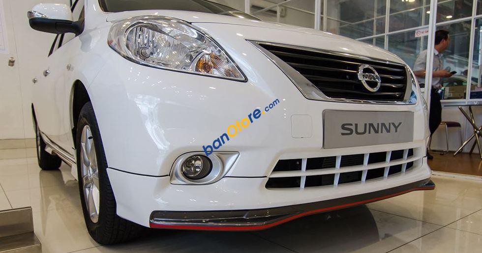 Cần bán Nissan Sunny 1.5 XV đời 2018, màu trắng, giá 475 triệu
