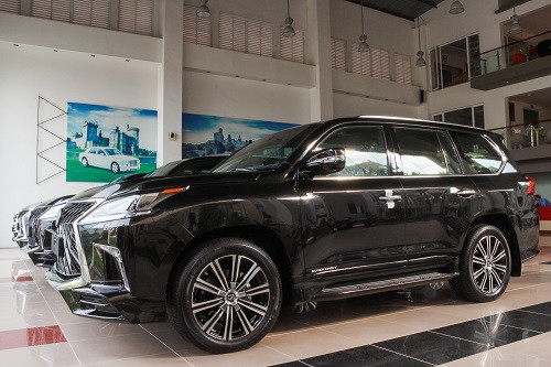 Lexus LX 570 Super Sport 2018 4