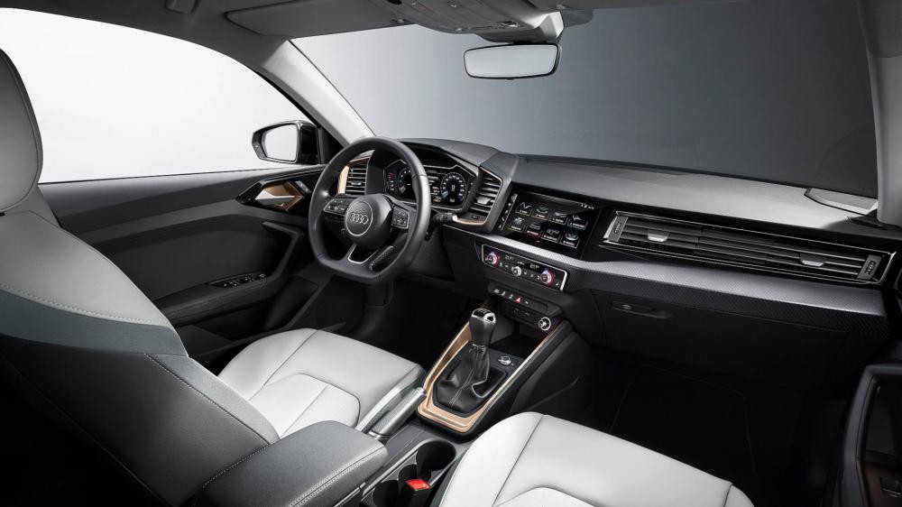 Nội thất xe Audi A1 2019 3
