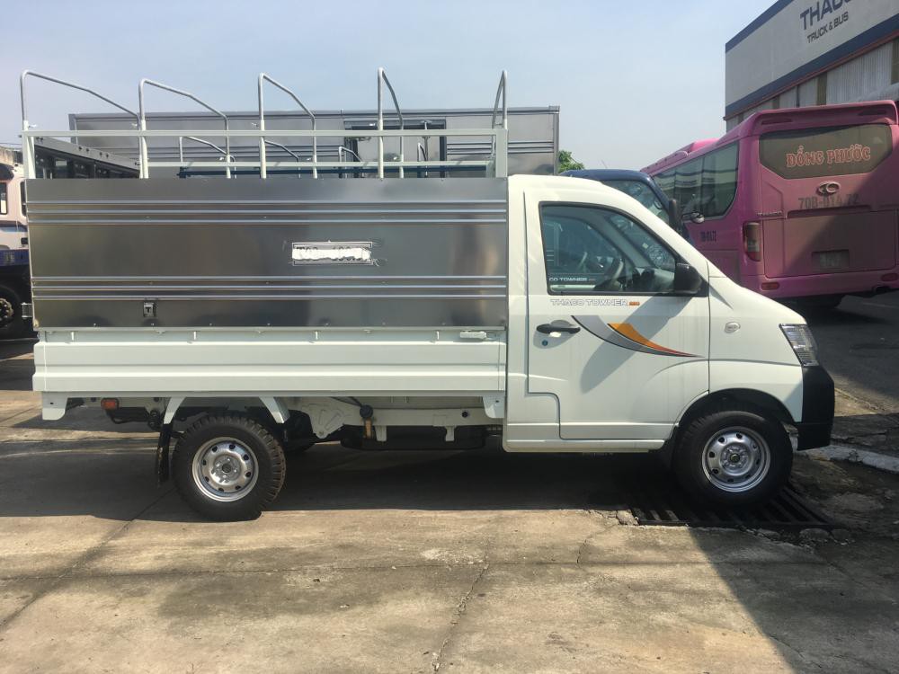 Bán xe tải máy Suzuki 990kg Thaco Towner990 khuyến mãi 100% thuế trước bạ