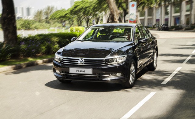 Volkswagen Passat BlueMotion Comfort ra mắt Việt Nam, giá từ 1,42 tỷ đồng 1