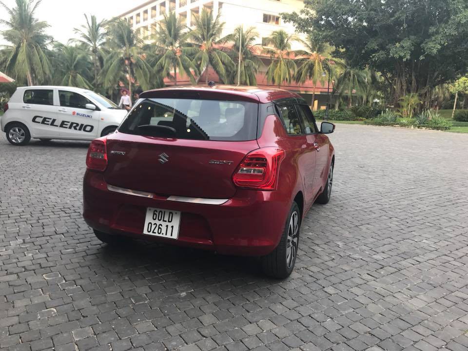 Đuôi xe Suzuki Swift 2018 3