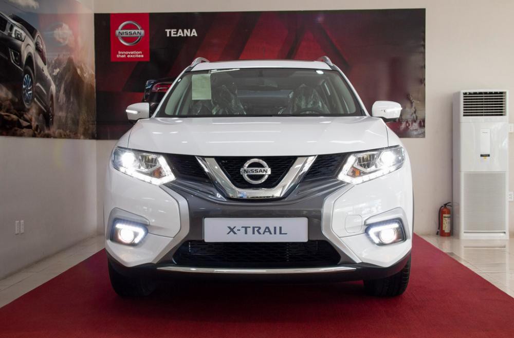 Đầu xe Nissan X-Trail V-Series 4