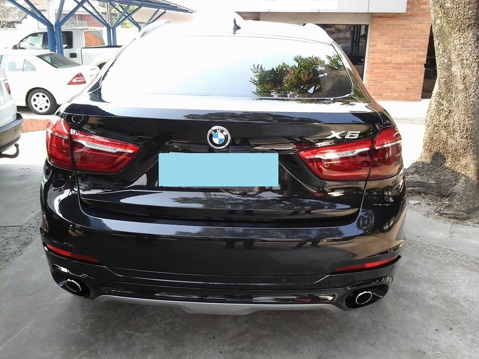 BMW X6 G 2015 - Bán xe BMW X6 đời 2015 máy dầu màu đen nhập Đức