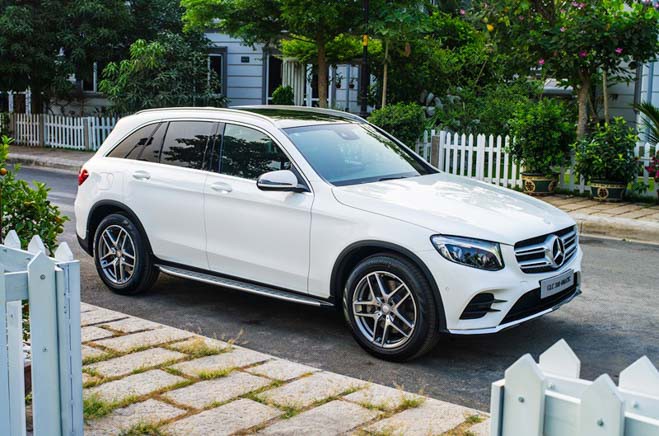 Giá xe Mercedes GLC300 mới nhất