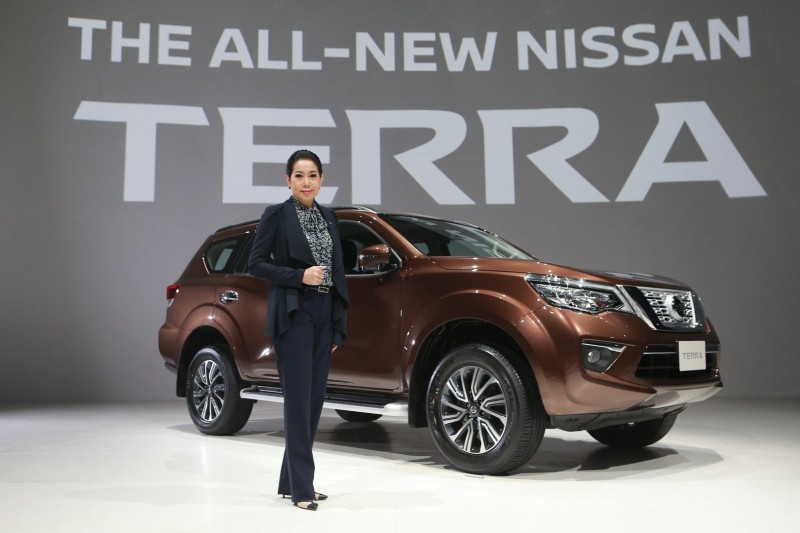 Đại lý mở đặt cọc Nissan Terra, giá tạm tính từ 980 triệu đồng 1