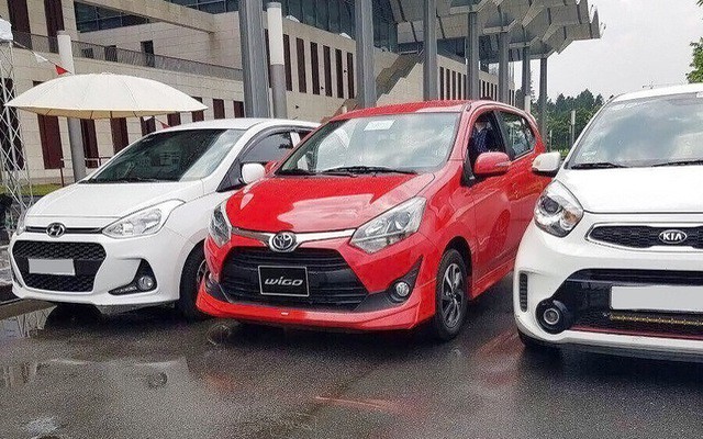 Mới ra mắt, Toyota Wigo đã vượt Kia Morning về doanh số và bám đuổi Grand i10 1