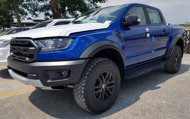 Bán tải Ford Ranger Raptor cập bến đại lý Việt Nam, giá tạm tính từ 1,2 tỷ đồng 1