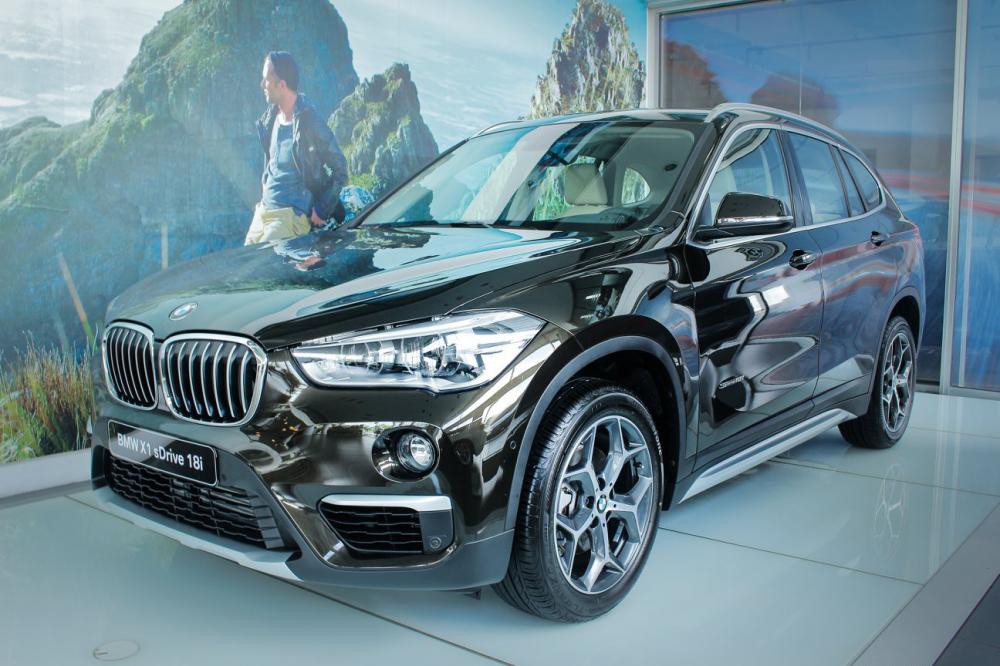 Đầu xe BMW X1 2018 2