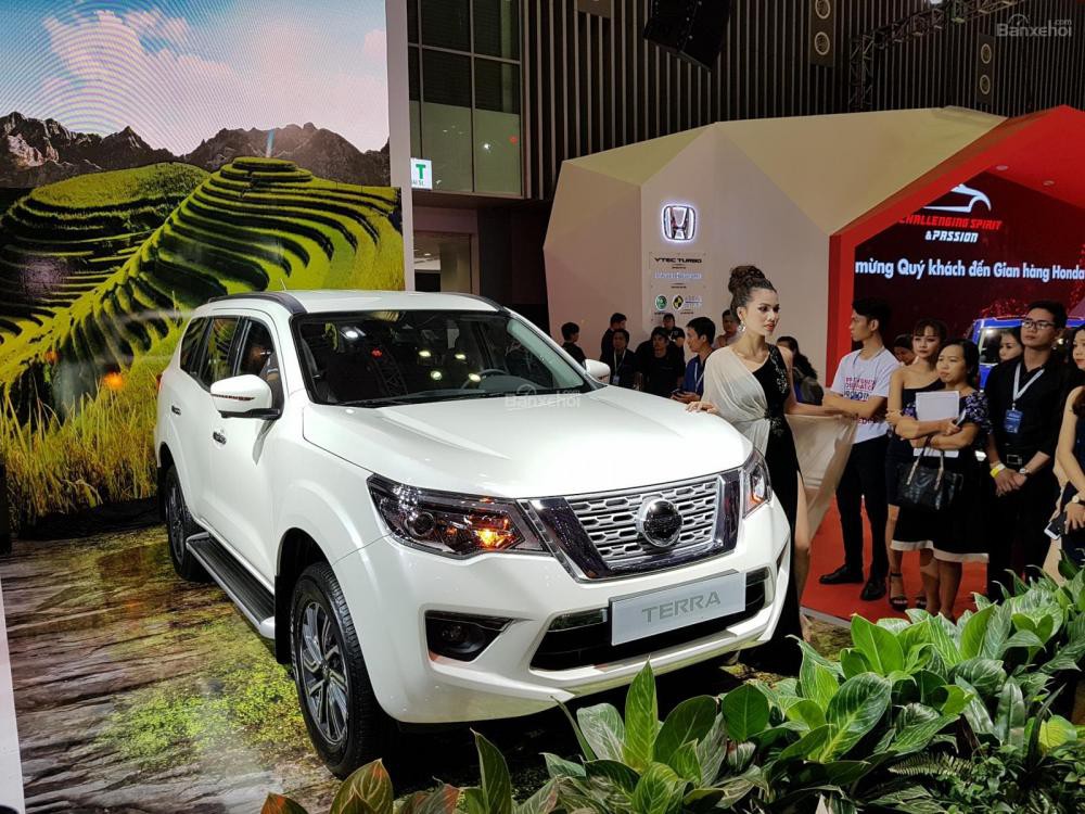 Chi tiết Nissan Terra 2019 ra mắt tại VMS 2018