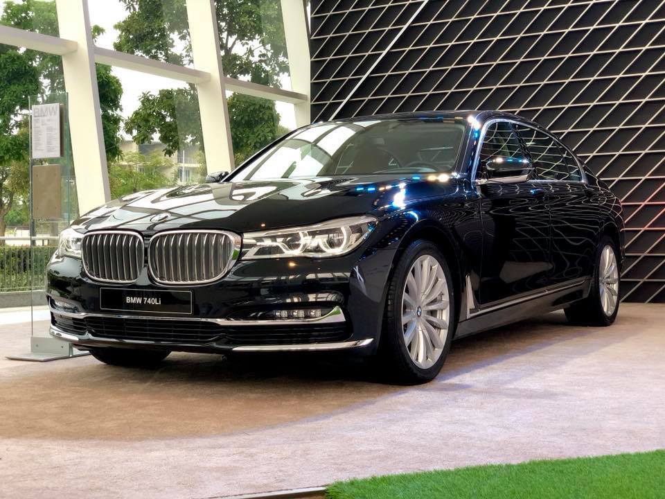 BMW 740Li 3