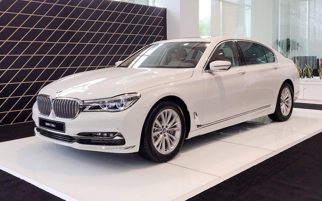 Sedan hạng sang BMW 7-Series về Việt Nam, giá hơn 4 tỷ đồng 1