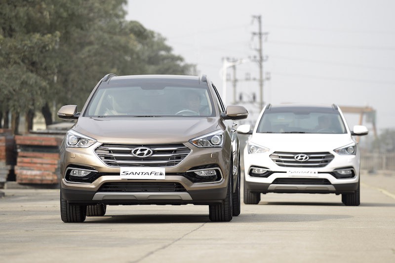Hyundai SantaFe - Tư vấn mua xe ô tô 7 chỗ dành cho gia đình tốt nhất