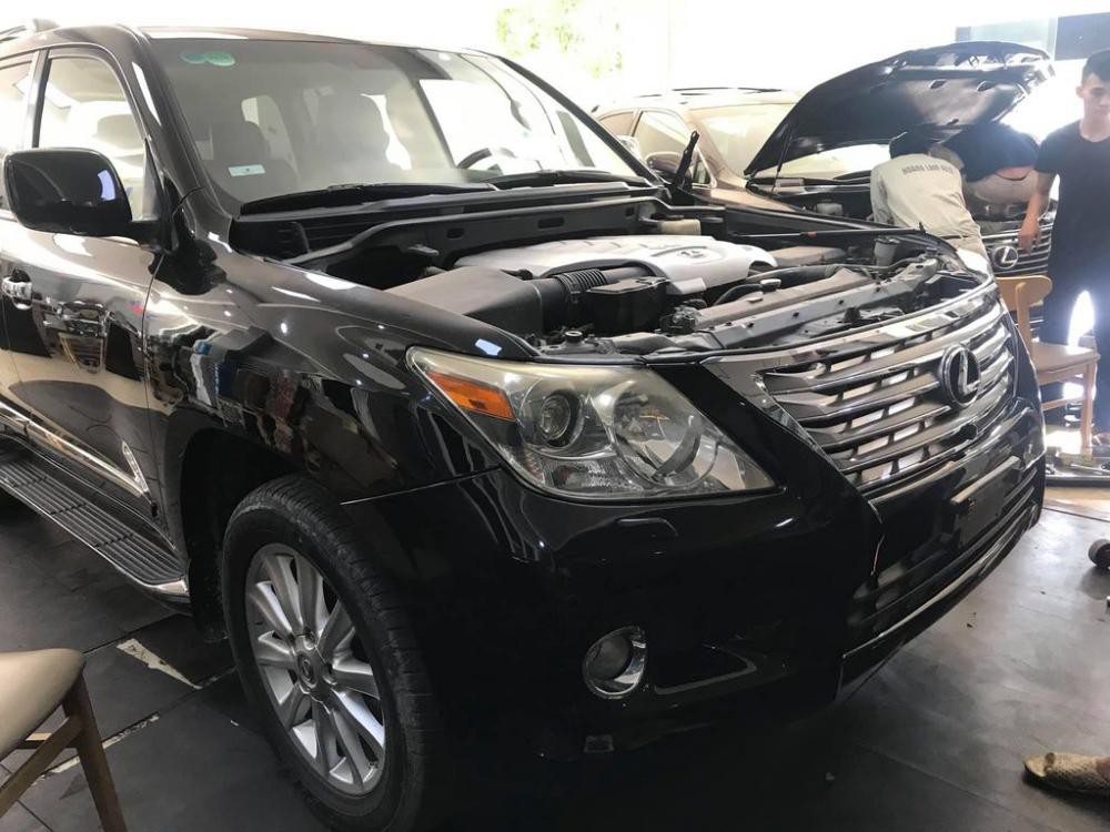 Lexus LX570 độ nắp ca pô 6