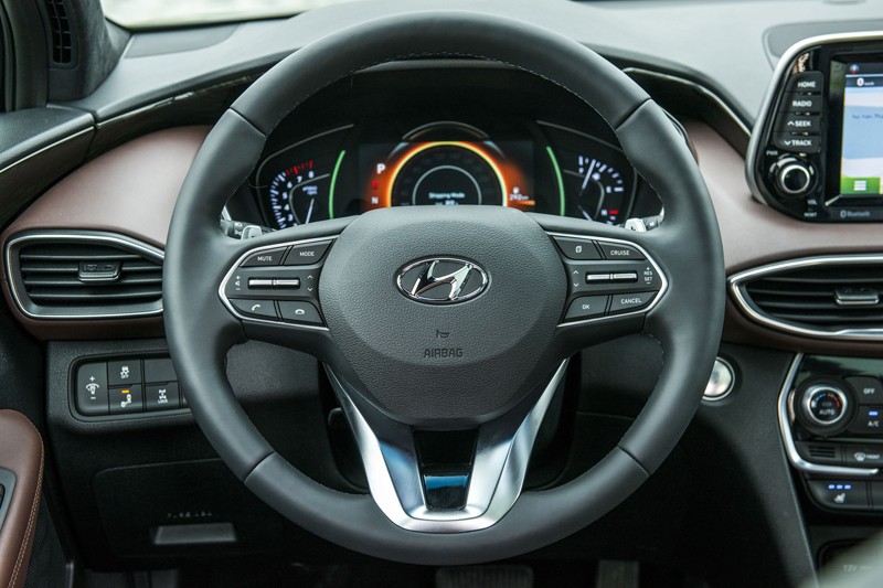 Vô-lăng Hyundai Santa Fe 2019