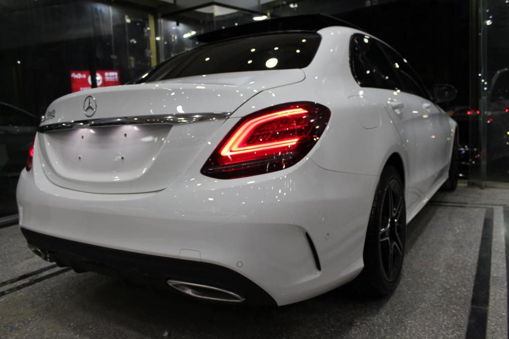 Đèn hậu Mercedes C-Class 2019