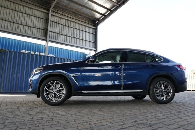 Thân xe BMW X4 2019 