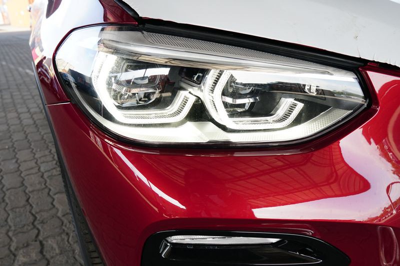 Đèn pha BMW X4 2019