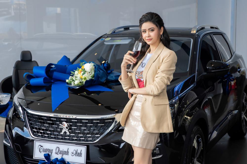 Trương Quỳnh Anh sắm Peugeot 3008 2019 chơi Tết 2