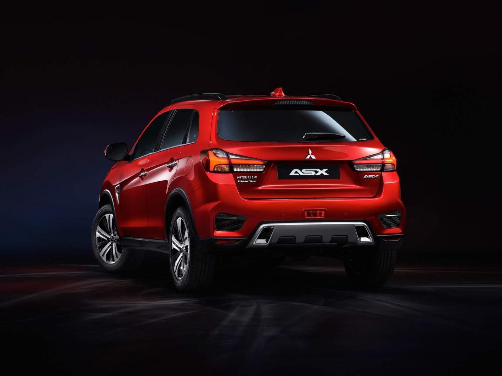 Đuôi xe Outlander Sport