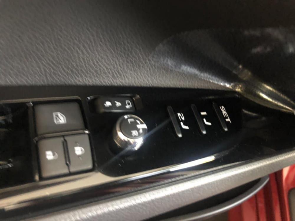 Hệ thống điều khiển Toyota Camry 2019