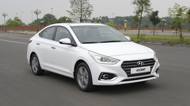 Xe Hyundai Accent