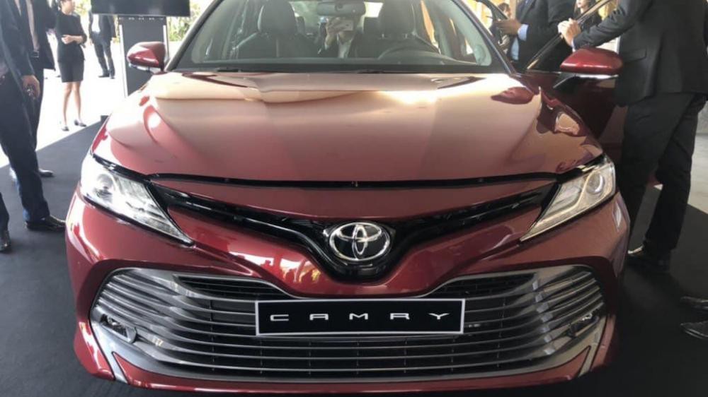 Toyota Camry 2019