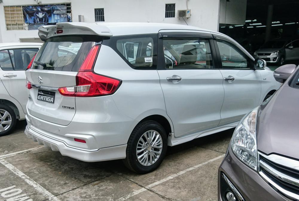 Đuôi xe Ertiga 2019