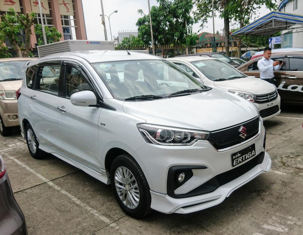 Chiếc Suzuki Ertiga 2019 đầu tiên cập bến đại lý, giá gần 500 triệu đồng 1