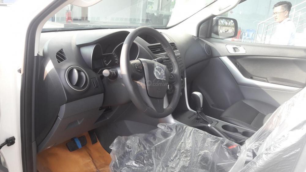 Nội thất Mazda BT-50