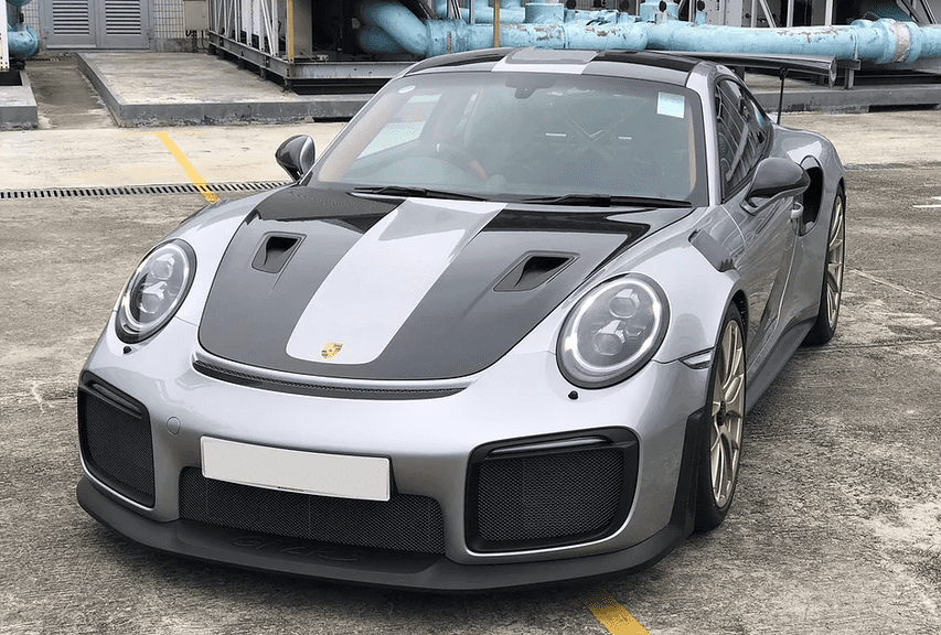 Siêu xe Porsche 911 GT2 RS có giá hơn 20 tỷ đồng tùy phiên bản khi về Việt Nam