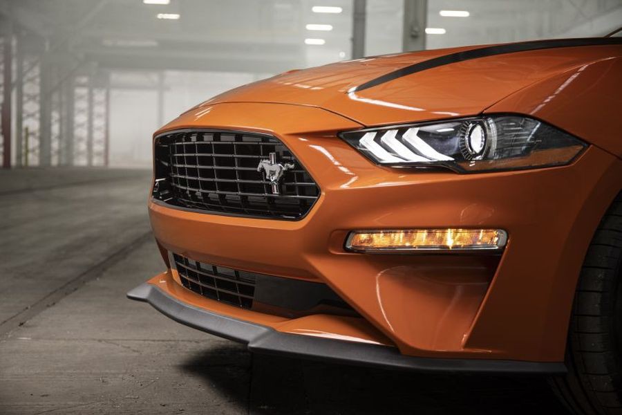 Gói Performance Package giúp Ford Mustang tiêu chuẩn tăng hiệu suất
