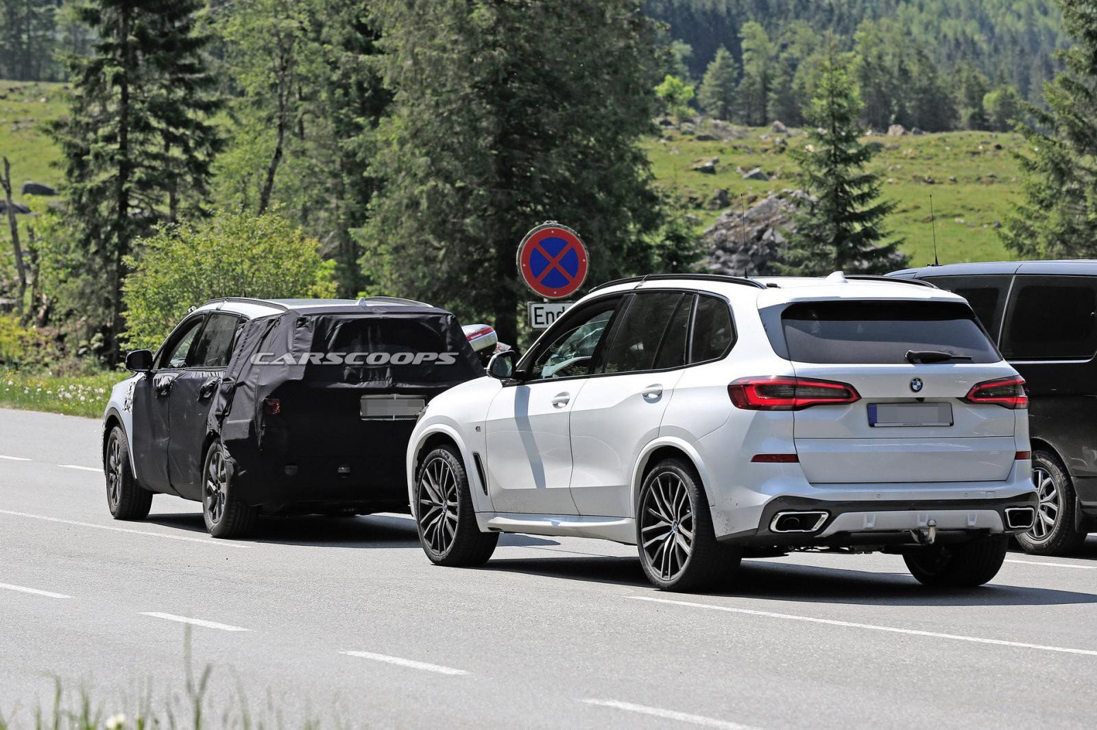 Kia Sorento xuất hiện cùng BMW X5 tại đường chạy thử nghiệm