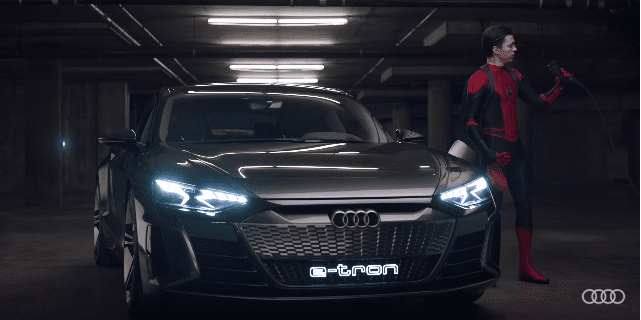 Audi e-tron GT sánh vai cùng Spiderman trong một đoạn teaser