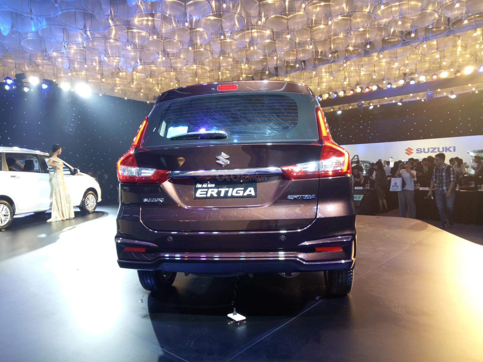 Đuôi xe Suzuki Ertiga