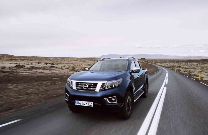 Nissan Navara 2019 nâng cấp động cơ tăng áp kép