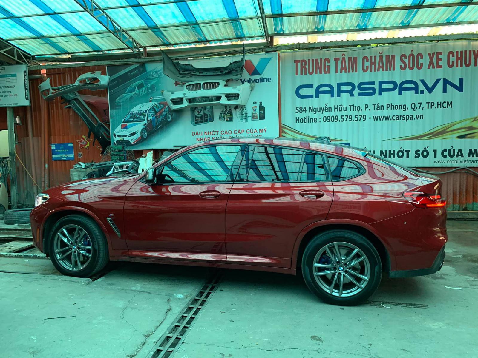 BMW X4 M40i về Việt Nam bởi một đơn vị nhập khẩu tư nhân