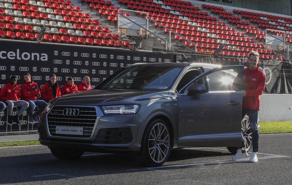 Có 7 cầu thủ lựa chọn SUV Audi Q7