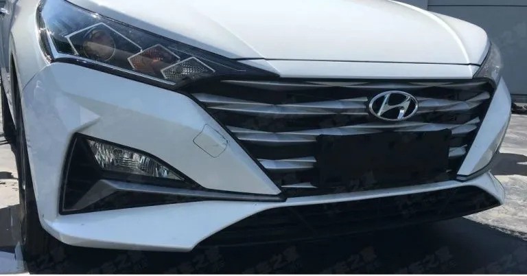 Hyundai Accent 2020 có ngoại hình hầm hố và bế thế hơn thế hệ cũ