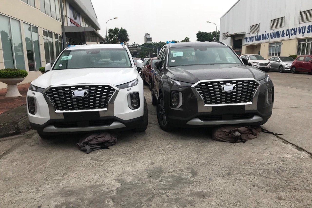 Hyundai Palisade tại Việt Nam trang bị động cơ 2.2L và có giá hơn 1,8 tỷ đồng 1