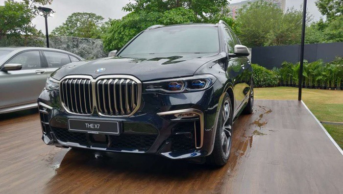 BMW X7 ra mắt thị trường Độ với hai phiên bản