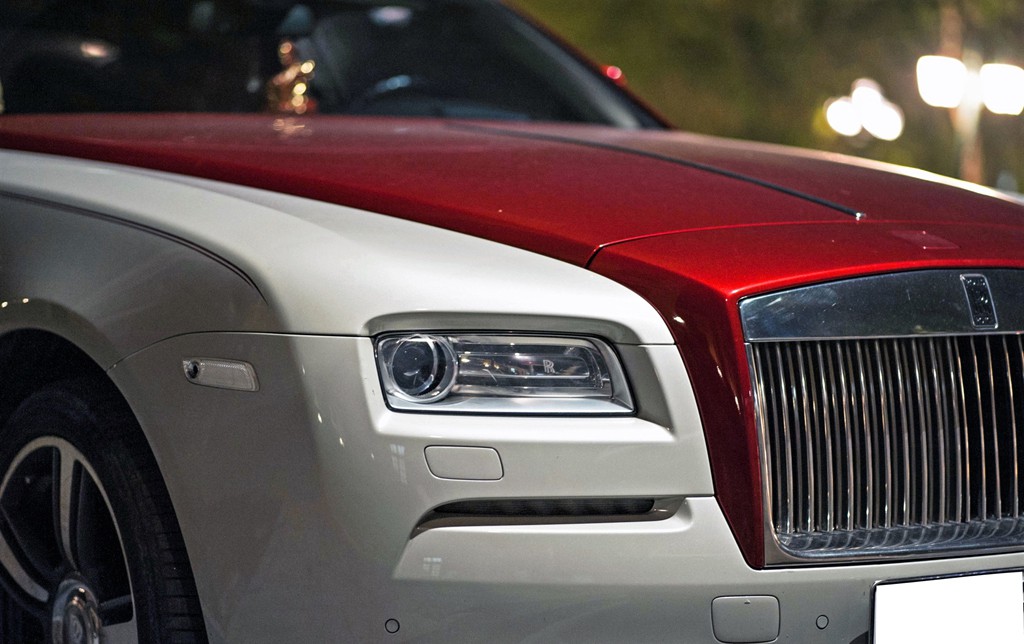 Rolls-Royce Wraith màu lạ xuất hiện trên phố Hà Nội gây choáng ngợp 4a