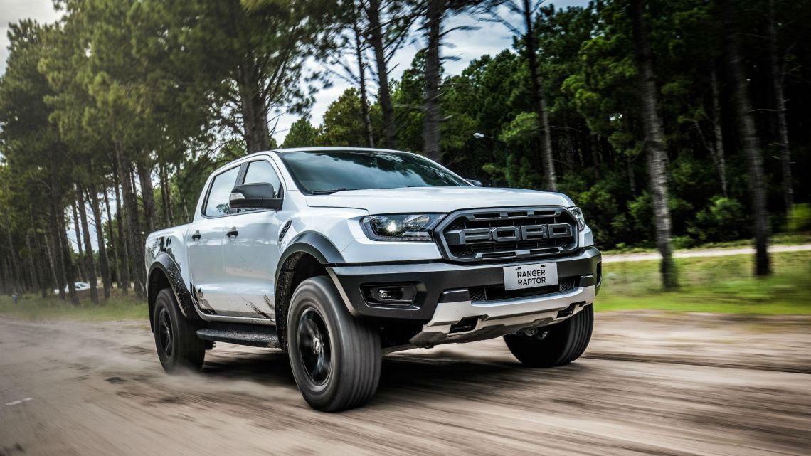 Đánh giá Ford Ranger Raptor 2019