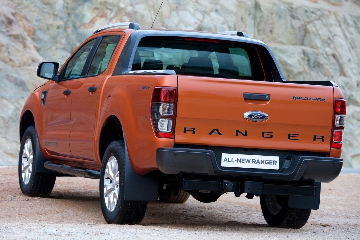 Thùng hàng Ford Ranger 2014 