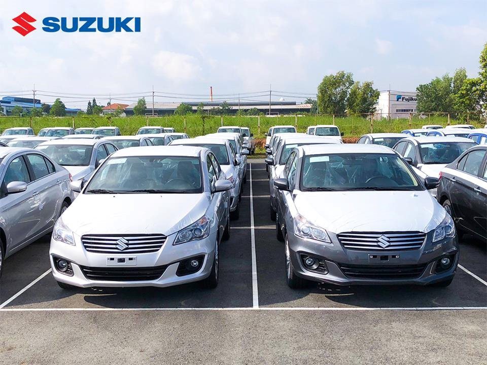 Suzuki Ciaz bất ngờ tuyên bố hết hàng