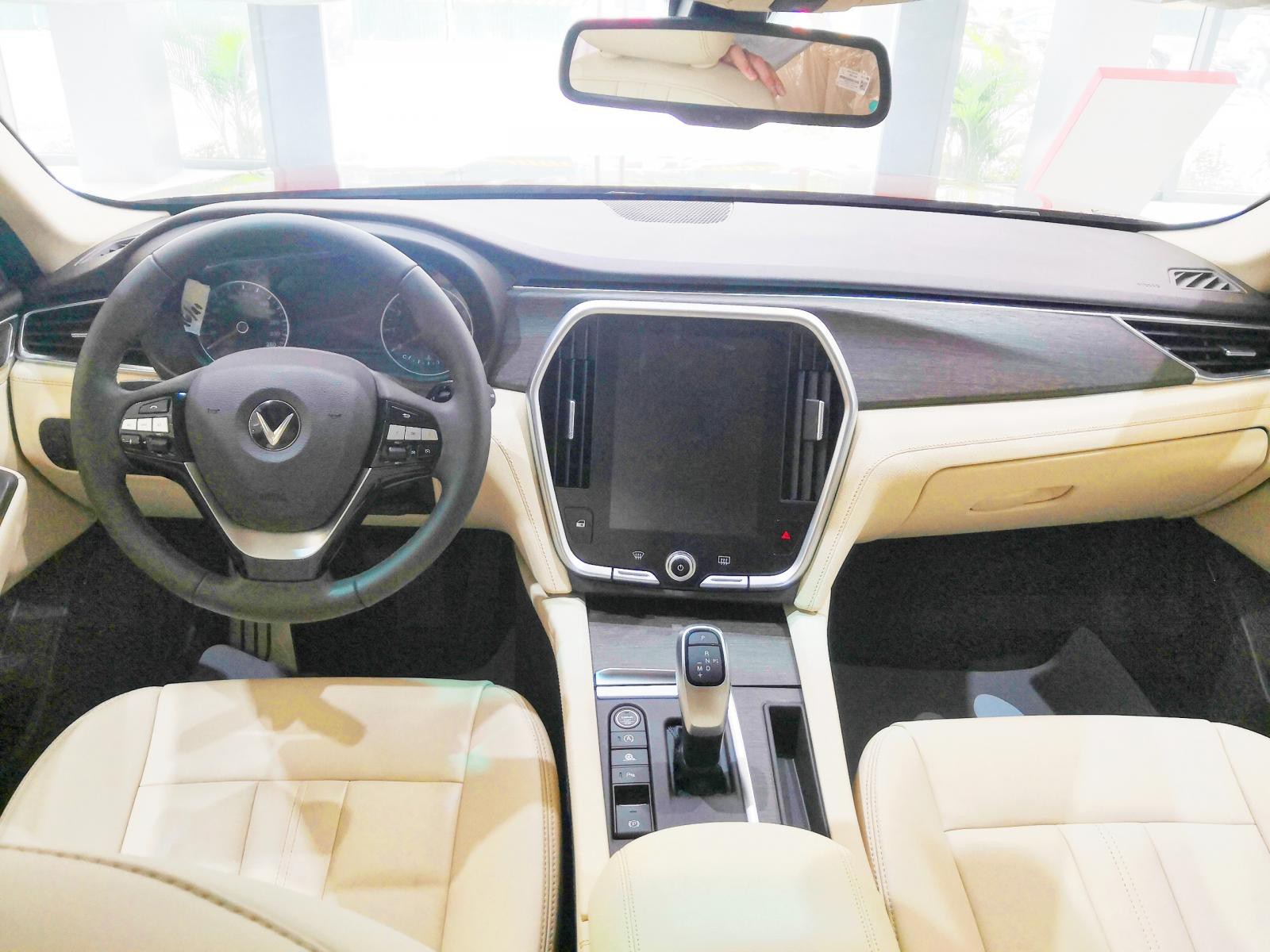 Jonway Englong 2020 - Cần bán xe VinFast LUX A2.0 2020, giá cạnh tranh
