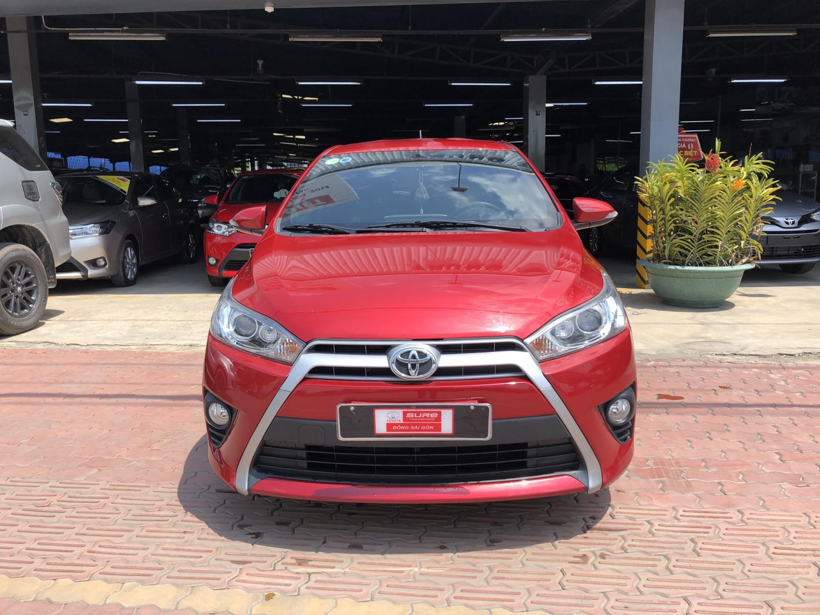 Toyota Yaris 2015 - Toyota Đông Sài Gòn khuyến mãi Yaris 2016 đi lướt cực hấp dẫn - Tp. HCM